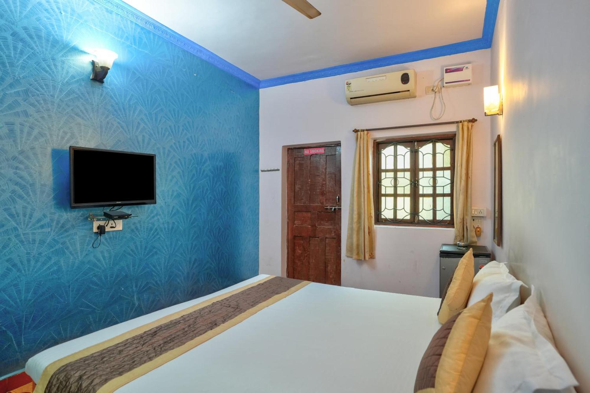Om Sai Guest House Calangute Luaran gambar