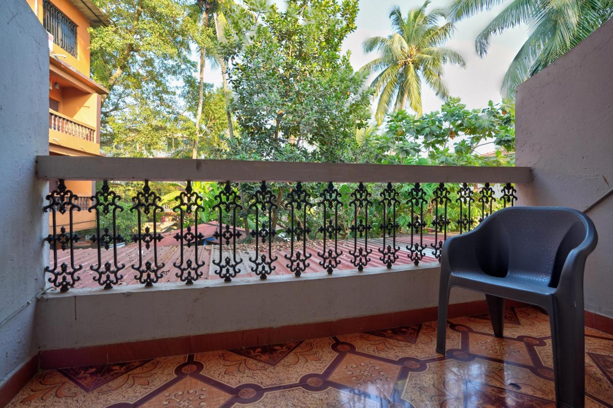 Om Sai Guest House Calangute Luaran gambar